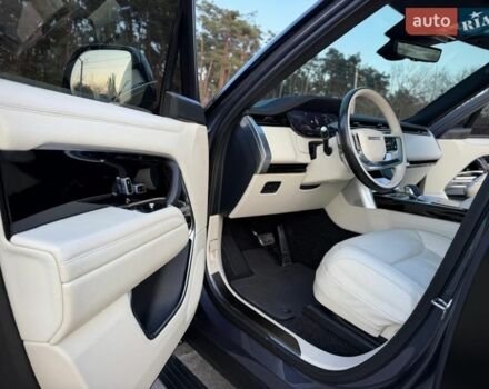 Чорний Ленд Ровер Рендж Ровер, об'ємом двигуна 3 л та пробігом 9 тис. км за 179900 $, фото 38 на Automoto.ua