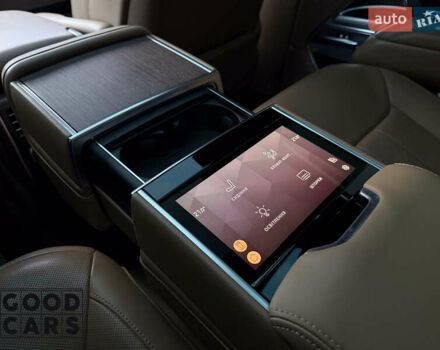 Чорний Ленд Ровер Рендж Ровер, об'ємом двигуна 3 л та пробігом 96 тис. км за 165000 $, фото 34 на Automoto.ua