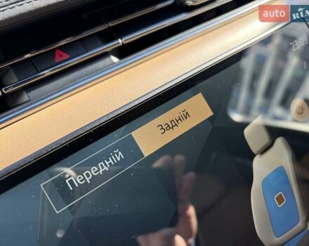 Чорний Ленд Ровер Рендж Ровер, об'ємом двигуна 3 л та пробігом 40 тис. км за 175333 $, фото 2 на Automoto.ua