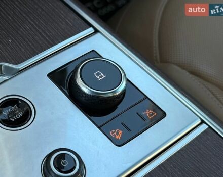 Чорний Ленд Ровер Рендж Ровер, об'ємом двигуна 3 л та пробігом 31 тис. км за 159000 $, фото 79 на Automoto.ua