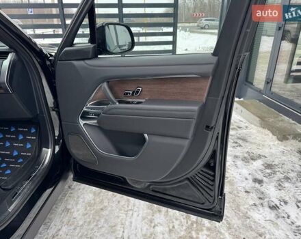 Черный Ленд Ровер Рендж Ровер, объемом двигателя 3 л и пробегом 24 тыс. км за 197000 $, фото 39 на Automoto.ua