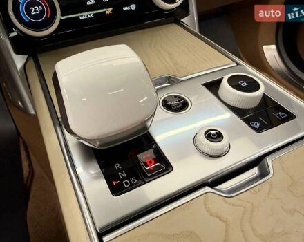 Черный Ленд Ровер Рендж Ровер, объемом двигателя 3 л и пробегом 32 тыс. км за 255000 $, фото 98 на Automoto.ua