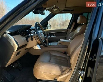 Чорний Ленд Ровер Рендж Ровер, об'ємом двигуна 4.39 л та пробігом 64 тис. км за 179900 $, фото 31 на Automoto.ua