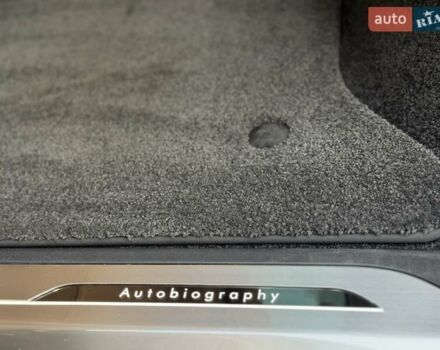 Черный Ленд Ровер Рендж Ровер, объемом двигателя 4.39 л и пробегом 70 тыс. км за 163000 $, фото 12 на Automoto.ua