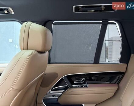 Чорний Ленд Ровер Рендж Ровер, об'ємом двигуна 3 л та пробігом 40 тис. км за 177500 $, фото 41 на Automoto.ua