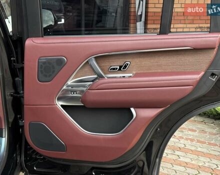 Чорний Ленд Ровер Рендж Ровер, об'ємом двигуна 4.39 л та пробігом 57 тис. км за 176000 $, фото 45 на Automoto.ua