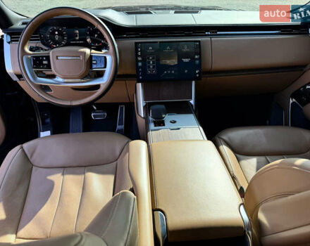 Чорний Ленд Ровер Рендж Ровер, об'ємом двигуна 4.39 л та пробігом 69 тис. км за 170000 $, фото 19 на Automoto.ua