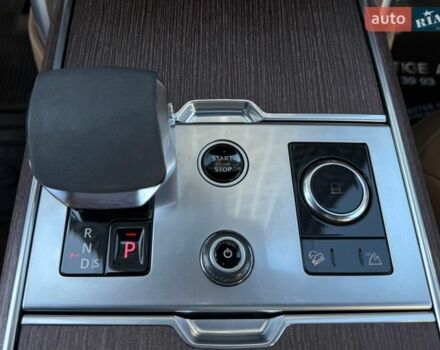 Чорний Ленд Ровер Рендж Ровер, об'ємом двигуна 3 л та пробігом 31 тис. км за 159000 $, фото 69 на Automoto.ua