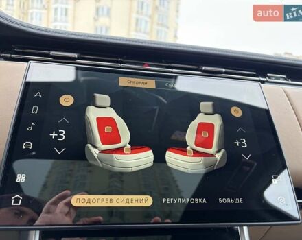 Чорний Ленд Ровер Рендж Ровер, об'ємом двигуна 3 л та пробігом 40 тис. км за 177111 $, фото 85 на Automoto.ua