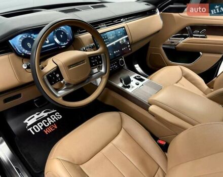 Ленд Ровер Рендж Ровер 2023 в Киеве на Automoto.ua Черный Ленд Ровер Рендж Ровер, объемом двигателя 3 л и пробегом 29 тыс. км за 187800 $, фото 23 на Automoto.ua