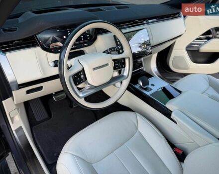 Чорний Ленд Ровер Рендж Ровер, об'ємом двигуна 3 л та пробігом 9 тис. км за 179900 $, фото 46 на Automoto.ua