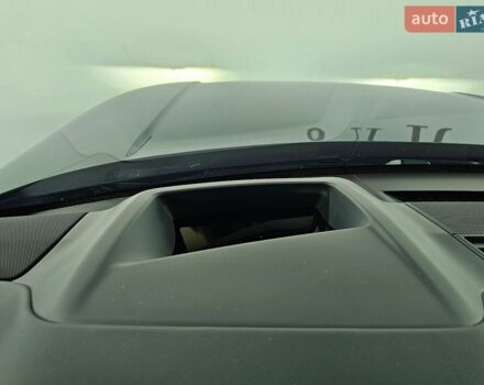 Чорний Ленд Ровер Рендж Ровер, об'ємом двигуна 3 л та пробігом 8 тис. км за 167777 $, фото 25 на Automoto.ua