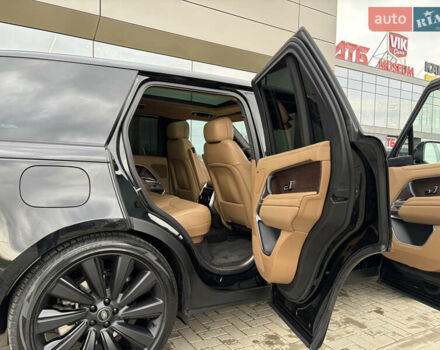 Чорний Ленд Ровер Рендж Ровер, об'ємом двигуна 3 л та пробігом 84 тис. км за 154900 $, фото 34 на Automoto.ua