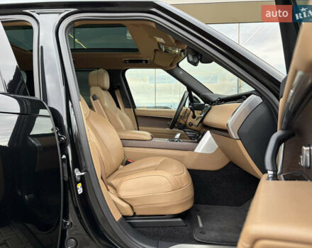 Чорний Ленд Ровер Рендж Ровер, об'ємом двигуна 3 л та пробігом 84 тис. км за 154900 $, фото 35 на Automoto.ua