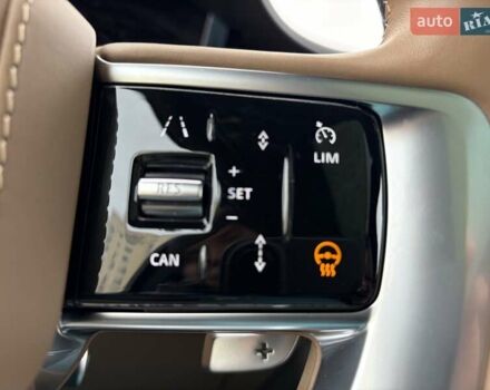 Чорний Ленд Ровер Рендж Ровер, об'ємом двигуна 3 л та пробігом 40 тис. км за 177111 $, фото 78 на Automoto.ua