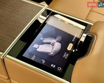 Ленд Ровер Рендж Ровер 2023 в Киеве на Automoto.ua Черный Ленд Ровер Рендж Ровер, объемом двигателя 3 л и пробегом 29 тыс. км за 187800 $, фото 49 на Automoto.ua