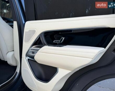 Чорний Ленд Ровер Рендж Ровер, об'ємом двигуна 3 л та пробігом 9 тис. км за 179900 $, фото 79 на Automoto.ua