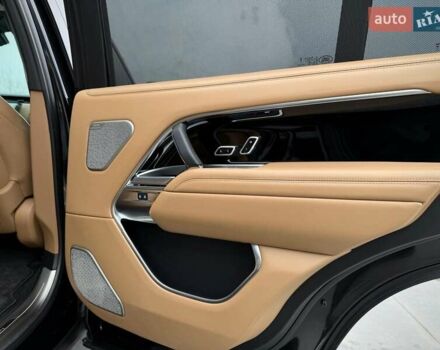 Черный Ленд Ровер Рендж Ровер, объемом двигателя 4.39 л и пробегом 67 тыс. км за 185000 $, фото 58 на Automoto.ua