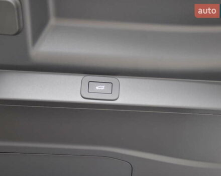 Черный Ленд Ровер Рендж Ровер, объемом двигателя 3 л и пробегом 1 тыс. км за 246169 $, фото 60 на Automoto.ua