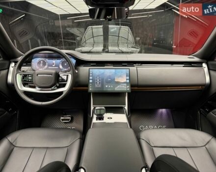 Чорний Ленд Ровер Рендж Ровер, об'ємом двигуна 4.4 л та пробігом 28 тис. км за 277700 $, фото 34 на Automoto.ua