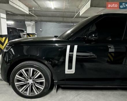 Черный Ленд Ровер Рендж Ровер, объемом двигателя 4.39 л и пробегом 19 тыс. км за 225000 $, фото 3 на Automoto.ua