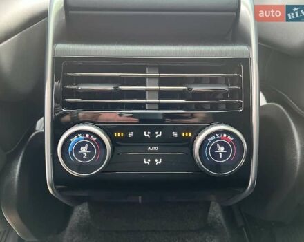 Чорний Ленд Ровер Рендж Ровер, об'ємом двигуна 3 л та пробігом 9 тис. км за 198000 $, фото 27 на Automoto.ua