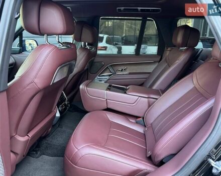 Чорний Ленд Ровер Рендж Ровер, об'ємом двигуна 3 л та пробігом 14 тис. км за 219900 $, фото 10 на Automoto.ua