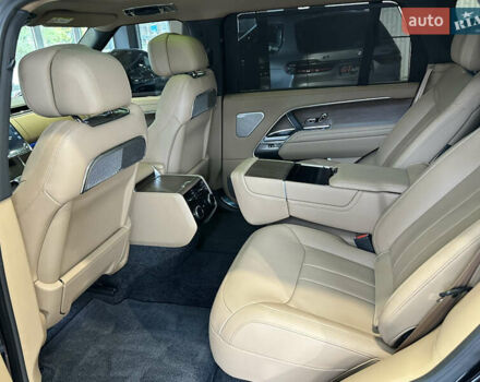 Чорний Ленд Ровер Рендж Ровер, об'ємом двигуна 3 л та пробігом 6 тис. км за 219000 $, фото 57 на Automoto.ua