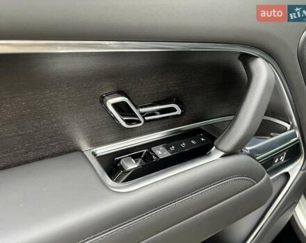 Чорний Ленд Ровер Рендж Ровер, об'ємом двигуна 3 л та пробігом 9 тис. км за 198000 $, фото 26 на Automoto.ua