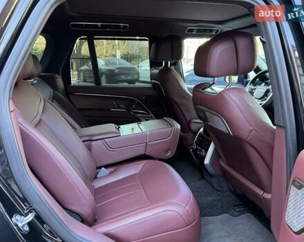 Чорний Ленд Ровер Рендж Ровер, об'ємом двигуна 3 л та пробігом 14 тис. км за 219900 $, фото 12 на Automoto.ua