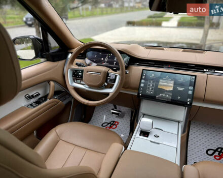 Черный Ленд Ровер Рендж Ровер, объемом двигателя 4.39 л и пробегом 13 тыс. км за 290000 $, фото 60 на Automoto.ua