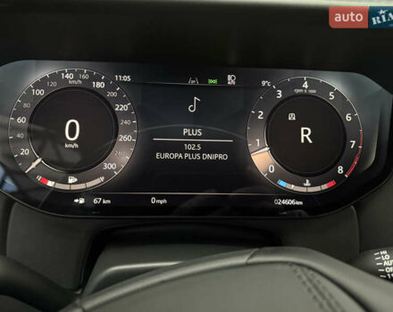 Чорний Ленд Ровер Рендж Ровер, об'ємом двигуна 4.4 л та пробігом 25 тис. км за 165000 $, фото 8 на Automoto.ua