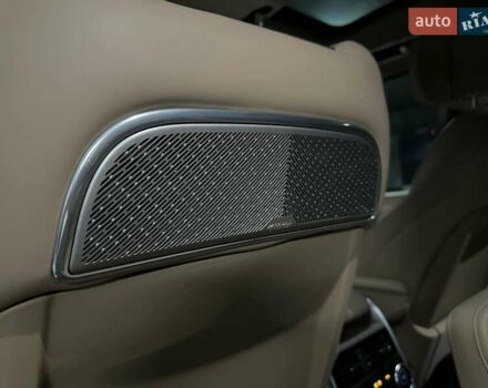 Чорний Ленд Ровер Рендж Ровер, об'ємом двигуна 4.39 л та пробігом 19 тис. км за 225000 $, фото 28 на Automoto.ua