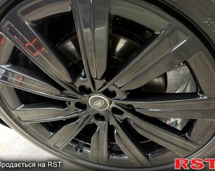 Чорний Ленд Ровер Рендж Ровер, об'ємом двигуна 4.4 л та пробігом 46 тис. км за 173000 $, фото 5 на Automoto.ua