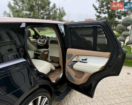 Черный Ленд Ровер Рендж Ровер, объемом двигателя 4.39 л и пробегом 13 тыс. км за 290000 $, фото 48 на Automoto.ua