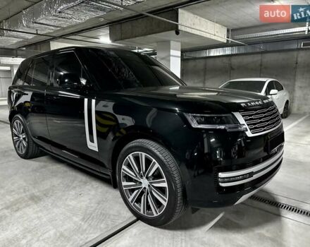 Ленд Ровер Рендж Ровер 2024 в Днепре (Днепропетровске) на Automoto.ua Черный Ленд Ровер Рендж Ровер, объемом двигателя 4.39 л и пробегом 19 тыс. км за 215000 $, фото 15 на Automoto.ua