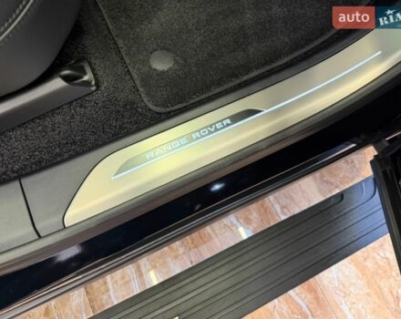 Чорний Ленд Ровер Рендж Ровер, об'ємом двигуна 3 л та пробігом 20 тис. км за 179000 $, фото 70 на Automoto.ua