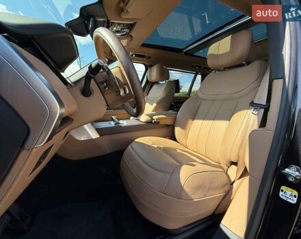 Черный Ленд Ровер Рендж Ровер, объемом двигателя 3 л и пробегом 1 тыс. км за 246811 $, фото 80 на Automoto.ua