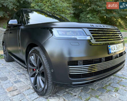 Ленд Ровер Рендж Ровер 2024 в Киеве на Automoto.ua Черный Ленд Ровер Рендж Ровер, объемом двигателя 4.39 л и пробегом 23 тыс. км за 295000 $, фото 4 на Automoto.ua
