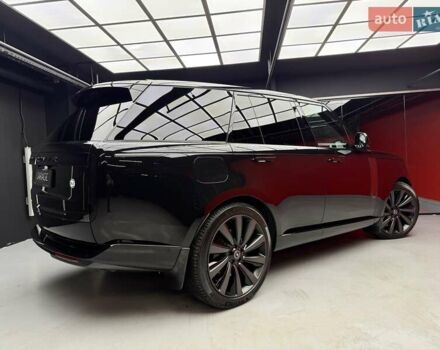 Чорний Ленд Ровер Рендж Ровер, об'ємом двигуна 4.4 л та пробігом 26 тис. км за 285000 $, фото 12 на Automoto.ua