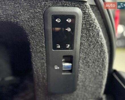 Черный Ленд Ровер Рендж Ровер, объемом двигателя 4.39 л и пробегом 38 тыс. км за 298000 $, фото 45 на Automoto.ua