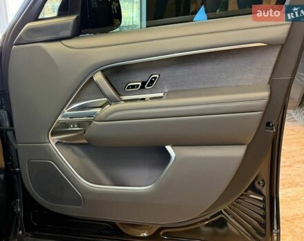 Чорний Ленд Ровер Рендж Ровер, об'ємом двигуна 3 л та пробігом 20 тис. км за 179000 $, фото 64 на Automoto.ua