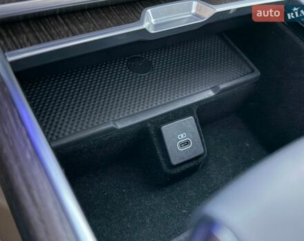 Черный Ленд Ровер Рендж Ровер, объемом двигателя 4.4 л и пробегом 24 тыс. км за 214950 $, фото 143 на Automoto.ua