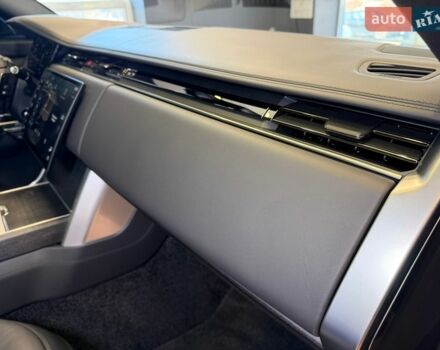 Чорний Ленд Ровер Рендж Ровер, об'ємом двигуна 3 л та пробігом 20 тис. км за 179000 $, фото 68 на Automoto.ua