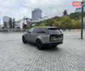 Ленд Ровер Рендж Ровер 2024 в Киеве на Automoto.ua Черный Ленд Ровер Рендж Ровер, объемом двигателя 4.39 л и пробегом 57 тыс. км за 205000 $, фото 4 на Automoto.ua