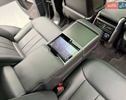 Чорний Ленд Ровер Рендж Ровер, об'ємом двигуна 4.4 л та пробігом 26 тис. км за 285000 $, фото 50 на Automoto.ua