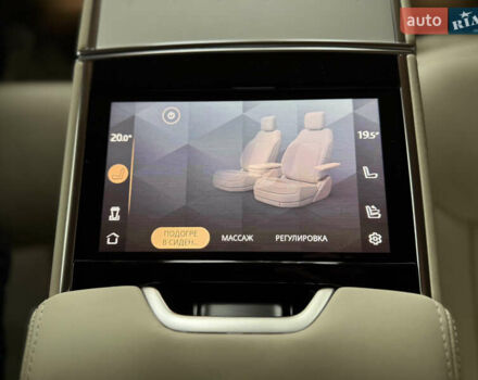 Черный Ленд Ровер Рендж Ровер, объемом двигателя 4.39 л и пробегом 13 тыс. км за 290000 $, фото 88 на Automoto.ua