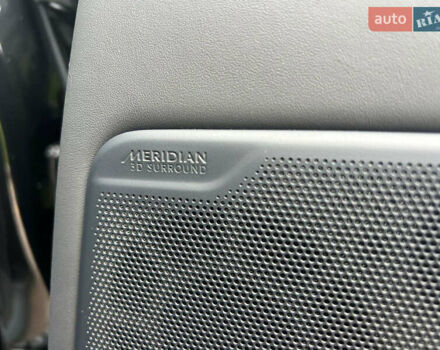 Чорний Ленд Ровер Рендж Ровер, об'ємом двигуна 4.4 л та пробігом 25 тис. км за 165000 $, фото 15 на Automoto.ua