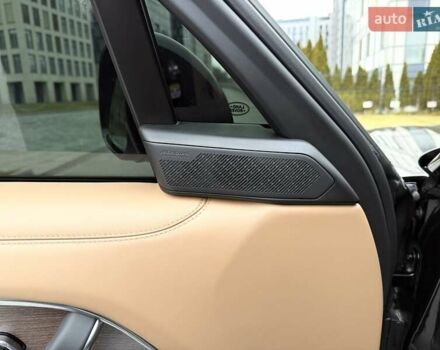 Чорний Ленд Ровер Рендж Ровер, об'ємом двигуна 4.39 л та пробігом 19 тис. км за 225000 $, фото 21 на Automoto.ua