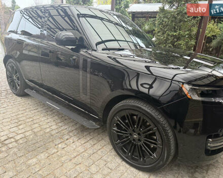 Чорний Ленд Ровер Рендж Ровер, об'ємом двигуна 4.4 л та пробігом 25 тис. км за 165000 $, фото 1 на Automoto.ua